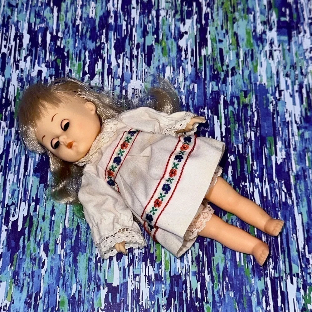 Vintage 1984 Ginny Poseable Vogue Dolls Inc 8” FALL WINDS All Vinyl Sleepy Eyes